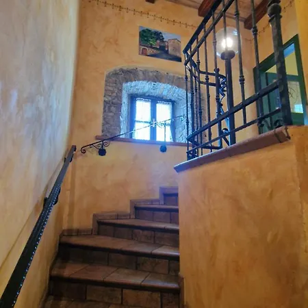 Mary's Old Mill 公寓 *